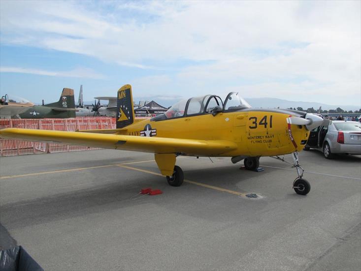 Beechcraft - Beech T-34B Mentor Walk Around.jpg